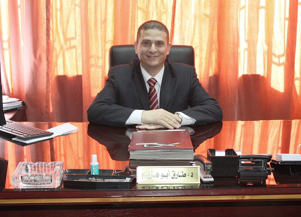 الاستاذ الدكتور طارق ابوهزيم  ..  مبارك