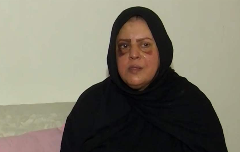 امرأة تتعرض للضرب داخل مركز شرطة في بغداد