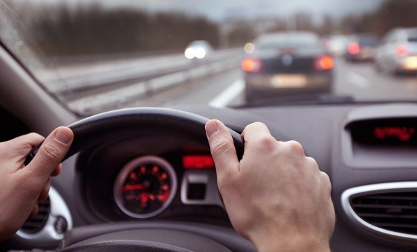 هل يمكن إضافة تجهيزات معقّدة الى السيارة؟