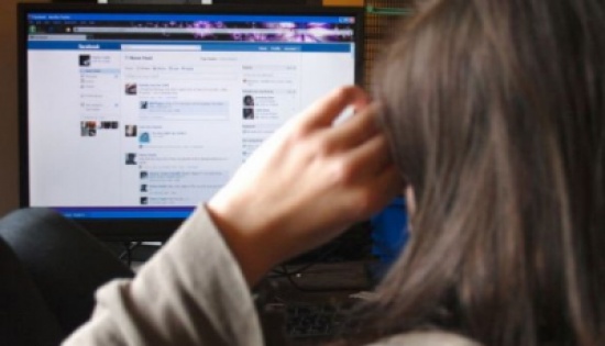 اردني ينتقم من خطيبته بعد ان ارغم على فسخ خطوبته عبر صفحة "بطة" على الفيسبوك  ..  تفاصيل