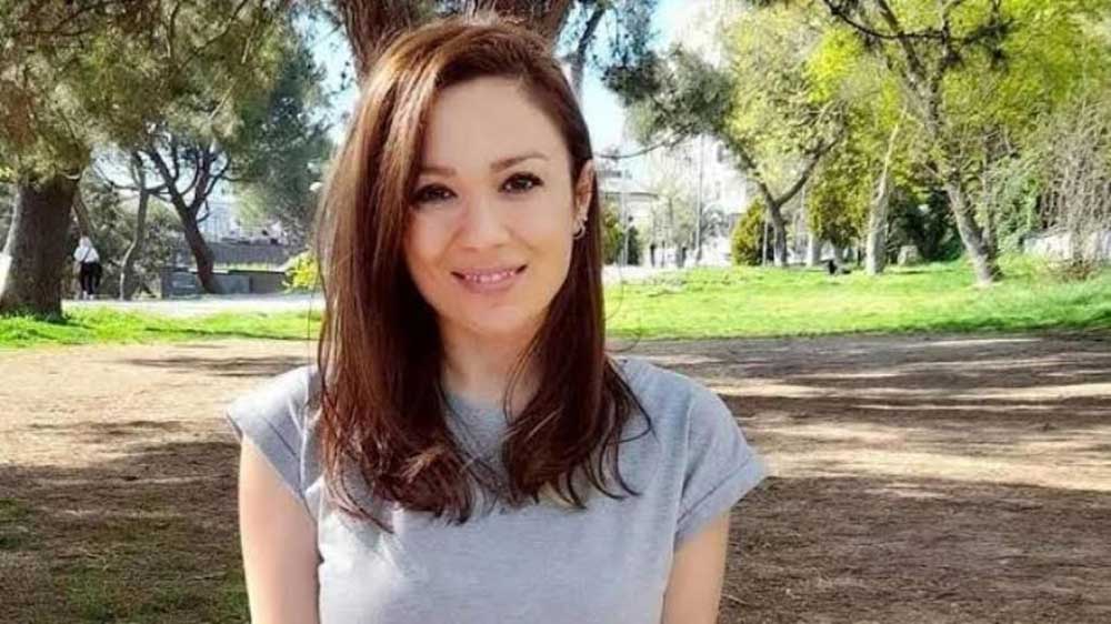 وفاة ممثلة تركية إثر سقوطها من الطابق الـ 15