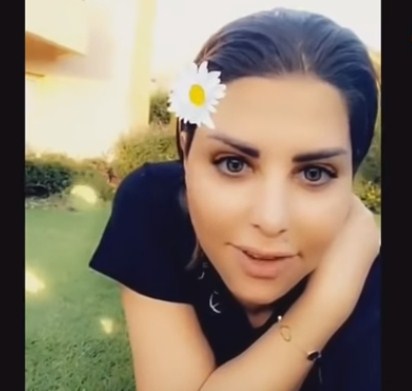 بالفيديو  ..  شمس الكويتية تهين العامل المصري لديها اثناء عمله بقصرها الفاخر : يا كلب يا واطي 