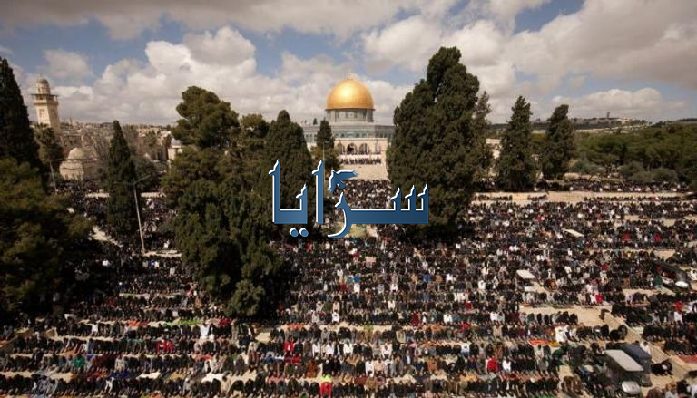 120 ألف مصل بالجمعة الثانية من رمضان في المسجد الأقصى - صور