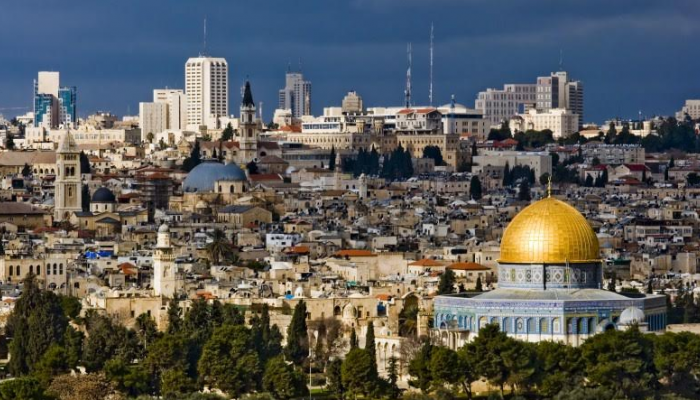 السفير الإندونيسي يؤكد دعم بلاده لمواقف الملك تجاه القضية الفلسطينية