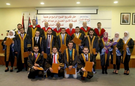"الأردنية" تحتفي بتخريج طلبة الفوج الرابع من كلية الأمير الحسين بن عبدالله الثاني