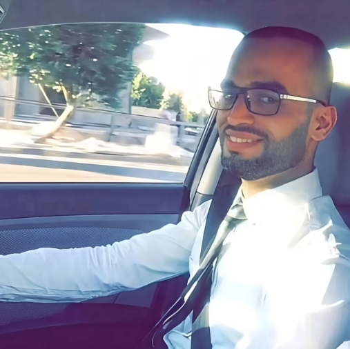 وفاة الأردني محمد البرقاوي في اعتداء استهدف مطار الملك خالد بالرياض