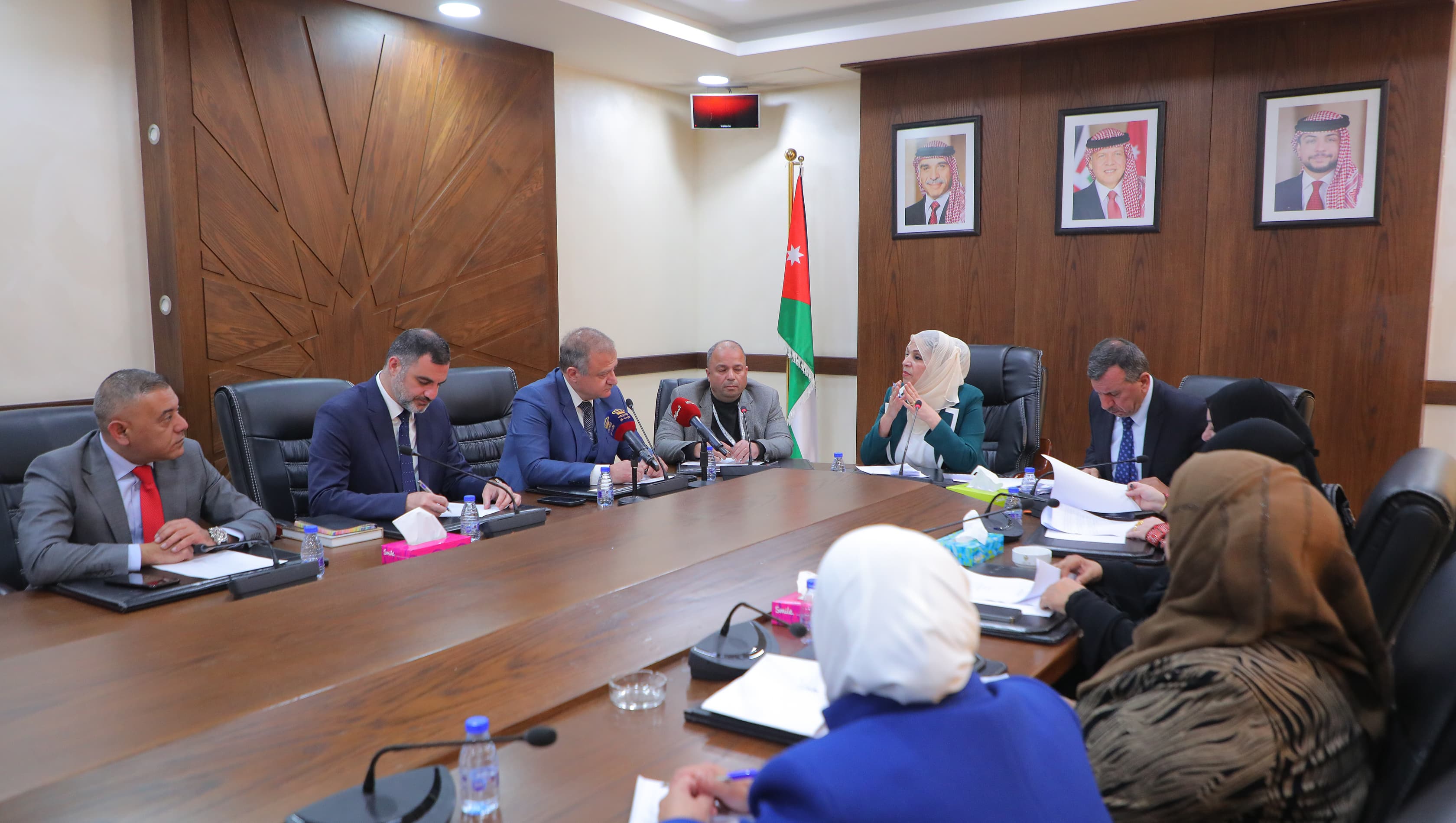 "البرلمانية الأردنية الجورجية" تلتقي السفير دزولياشيفلي