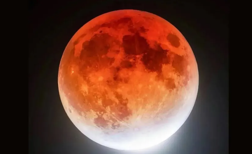  القمر الأحمر يضيء سماء الأردن غدا في خسوف كلي نادر