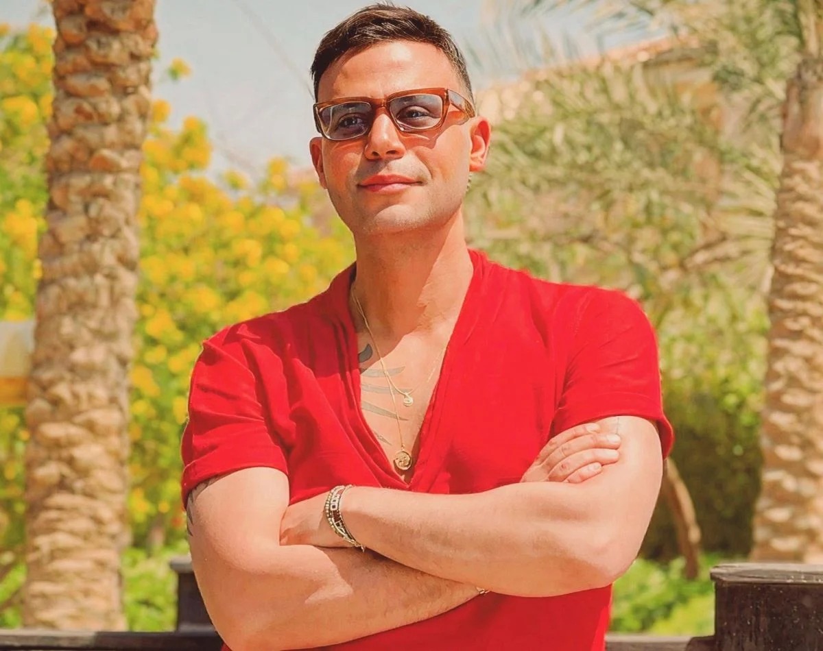 محمد إمام يستعد لأولى تجاربه المسرحية في موسم الرياض