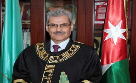 رئيس جامعة آل البيت يعتذر عن قبول تمديد رئاسته ويخاطب الطويسي "تفاصيل " 