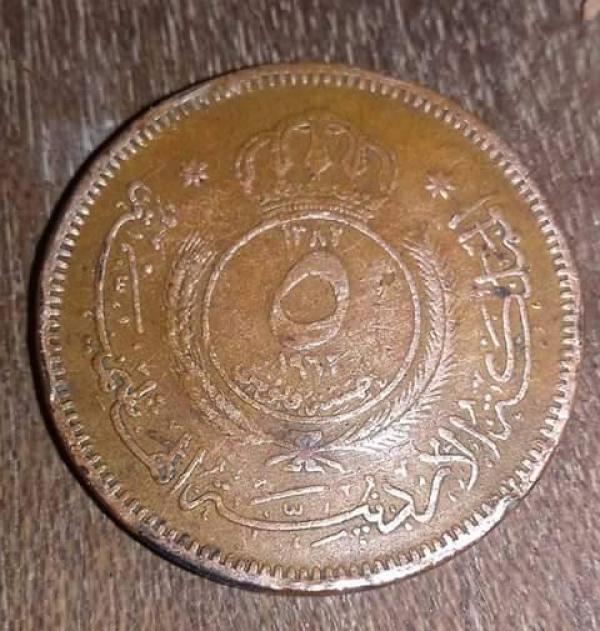 الحكومة: تخفيض سعر البنزين بشقيه "تعريفة" للتر وزيادة "الديزل" 5 فلسات للتر 