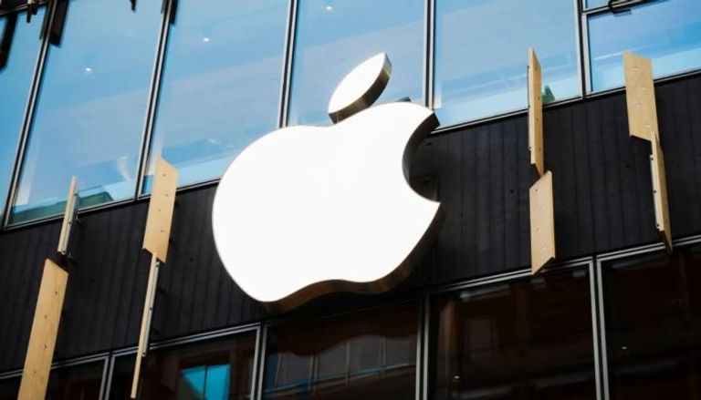 19 ولاية أمريكية تتهم Apple بالاحتكار ..  وسهم أبل عند قمة قياسية