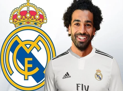 زيدان يمنح محمد صلاح "قبلة الحياة" للعودة للتوهج مجددًا وطرق باب المجد مع الملكي الإسباني