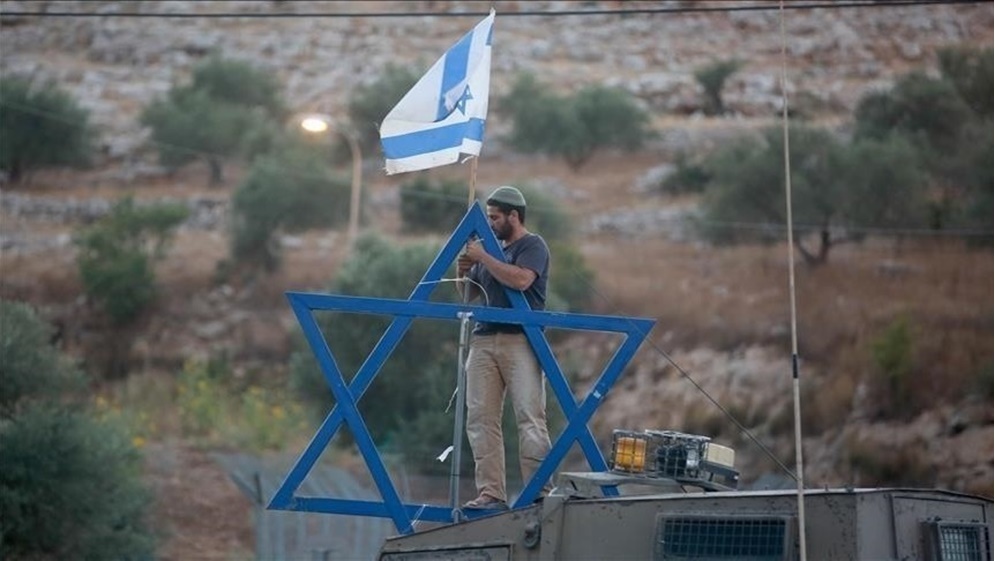 الضفة الغربية ..  اعتداءات المستوطنين توقف ضخ المياه لآلاف الفلسطينيين