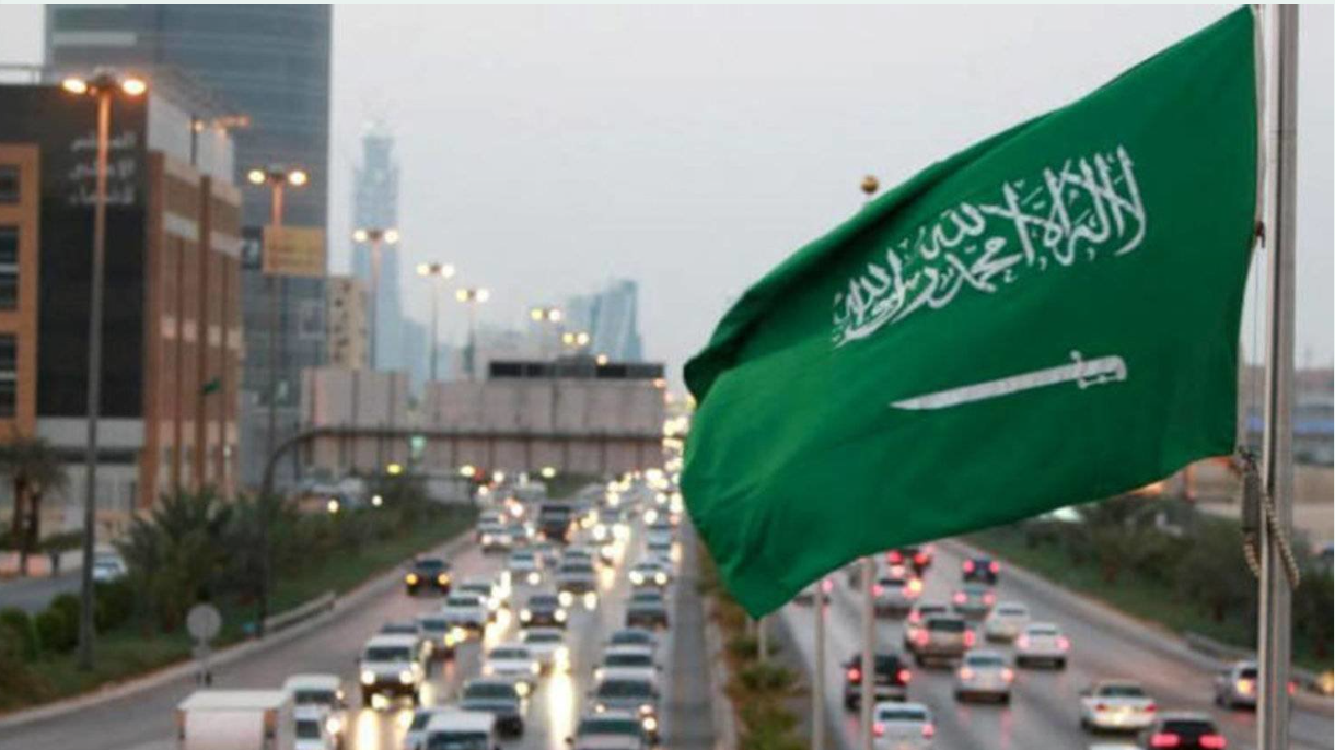 السعودية تطلق ميزة الإعفاء الإلكتروني من التأشيرة لمواطني بريطانيا وآيرلندا الشمالية لدخول أراضيها