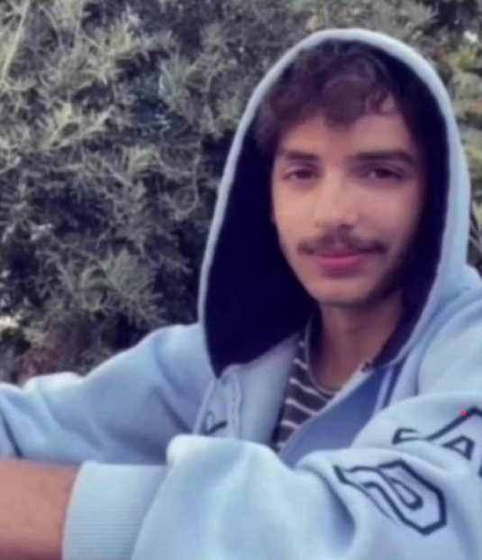 "كان مثالًا للأخلاق" ..  معلمو الطالب تميم يودعونه بكلمات مؤثرة بعد وفاته جراء حادث سير