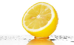 سعر كيلو الليمون يرتفع الى دينارين!!