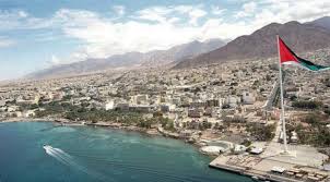 العثور على جثّة تعرّضت للطعن في العقبة