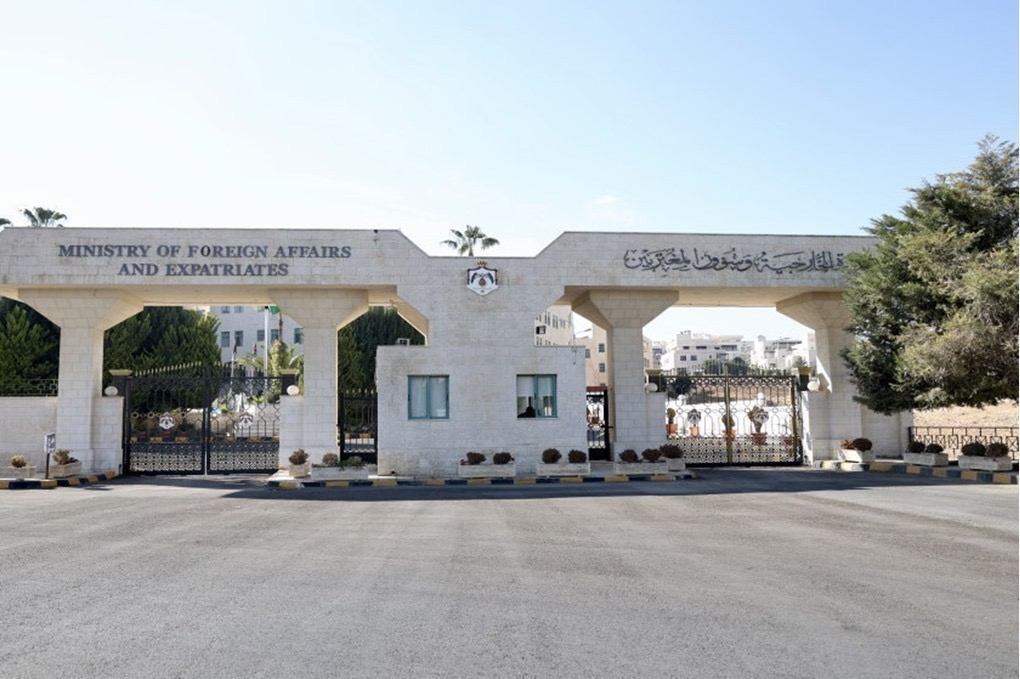 الأردن يدين اعتداءات الاحتلال الإسرائيلي على مسيحيّي القدس والتضييق عليهم