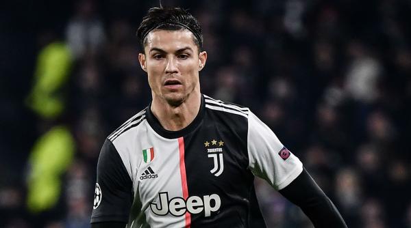 رونالدو يفوز بجائزة لاعب الشهر بالدوري الإيطالي