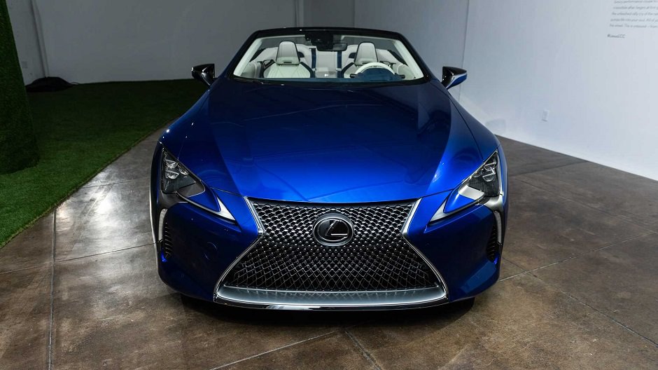 بالصور  ..  لكزس LC 500 كشف 2021 التي ستباع في الأسواق ظهرت رسمياً
