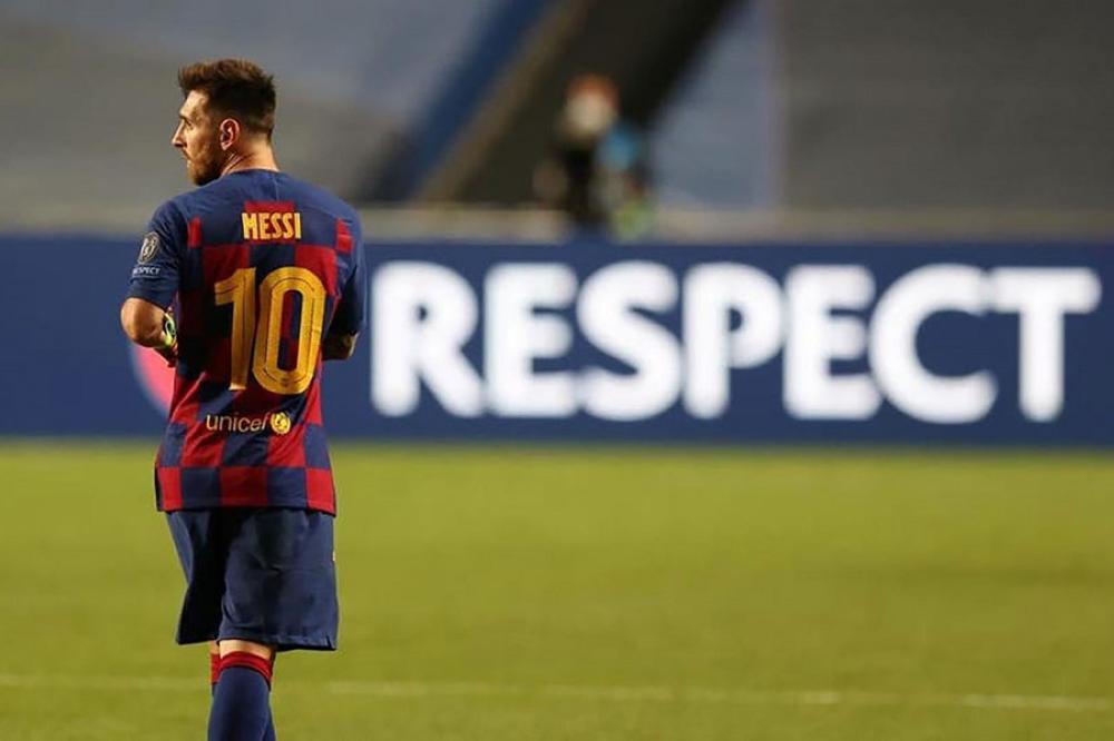 "رحيل ميسي"  ..  جلسة بين والد ليونيل و مانشستر سيتي  ..  هل أصبح برشلونة من الماضي؟