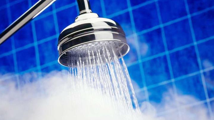 مخاطر إستنشاق بُخار الماء اثناء الإستحمام