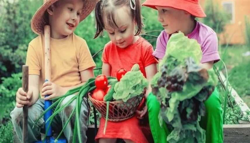 دراسة عالمية تكشف تأثير الحمية النباتية على نمو الأطفال: أقل وزناً وأقصر قامة