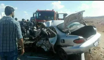 وفاة و7 اصابات بتصادم مركبتين في غور الصافي وتدهور مركبة شحن على طريق معان