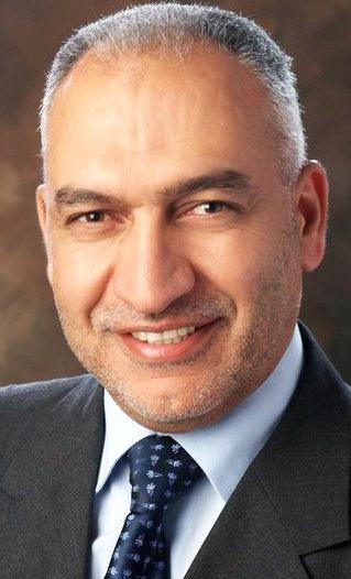النائب الأسبق الدكتور بسام البطوش ..  احد ابناء مدينة الكرك الأبية الذين يعشقون تراب الوطن