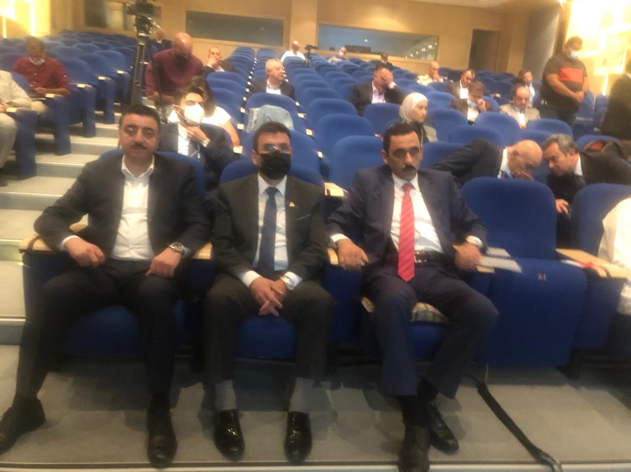 السفير السعودي يهنىء مهيدات بالسلامة و يشكره على حضوره لـ"صناعة عمان"