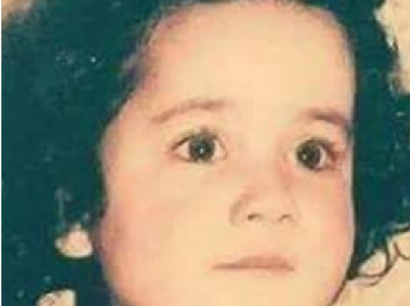 بالصور ..  هذه الطفلة أصبحت ممثلة جميلة وموهوبة ..  من هي برأيكم؟