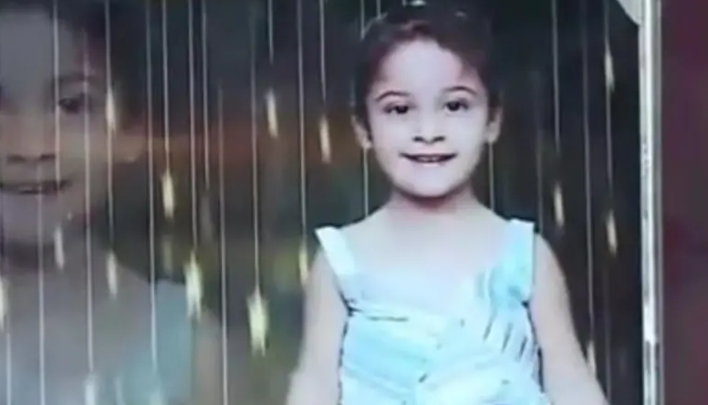 قصة مؤثرة  .. كيف انهت رصاصة طائشة حياة الطفلة هاجر في ليلة رأس السنة 