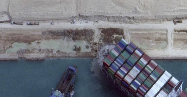 الكشف عن قيمة التعويض الذي طلبته مصر في أزمة السفينة الجانحة