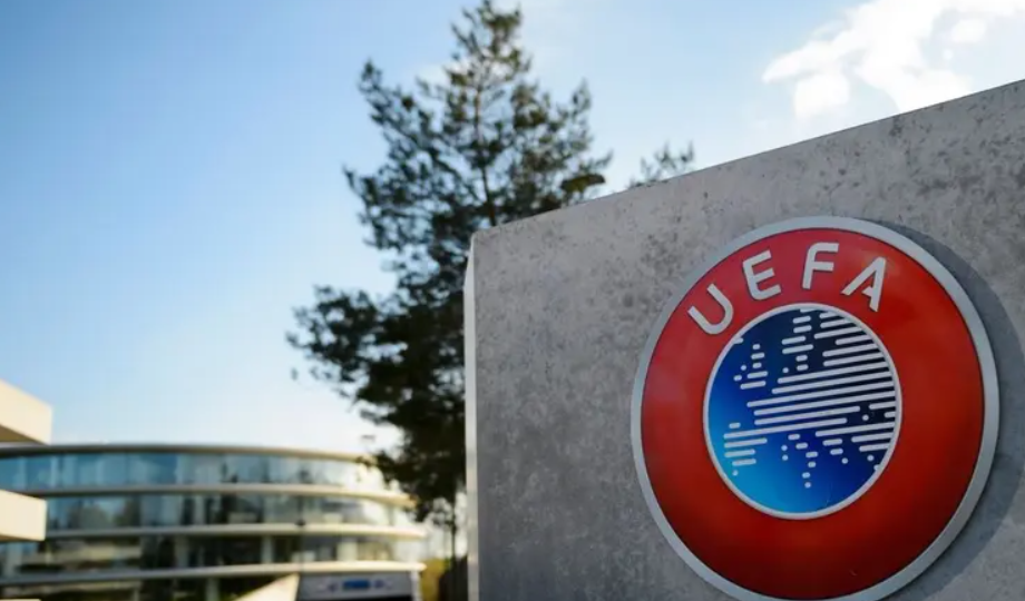 "يويفا" يؤجل قرار ملعب نهائي إسبانيا والأرجنتين