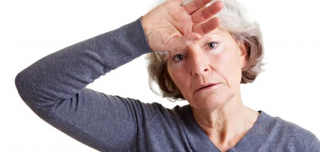 للسيدات ..  ما هو سبب حدوث الهبّات الساخنة
