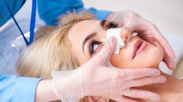 تفسير حلم عمليات التجميل