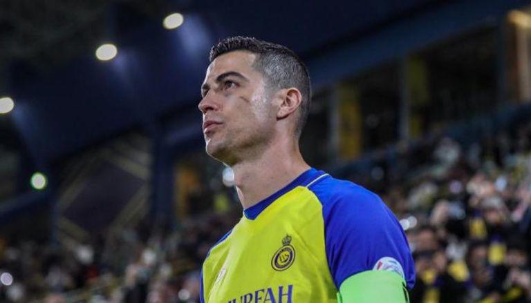 مدرب رونالدو الأسبق يقترب من النصر السعودي