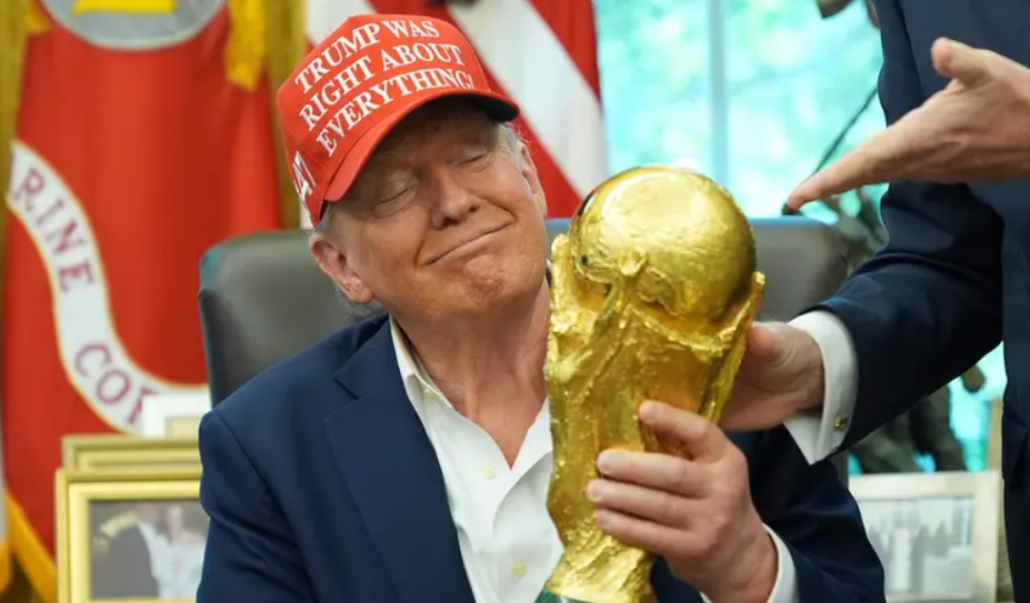 البيت الأبيض يعلن حضور ترامب نهائي كأس العالم بين إسبانيا والأرجنتين