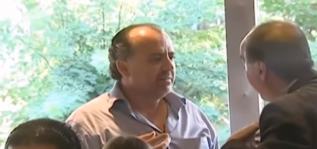 كاميرا خفية مع الفنان زهير عبد الكريم 