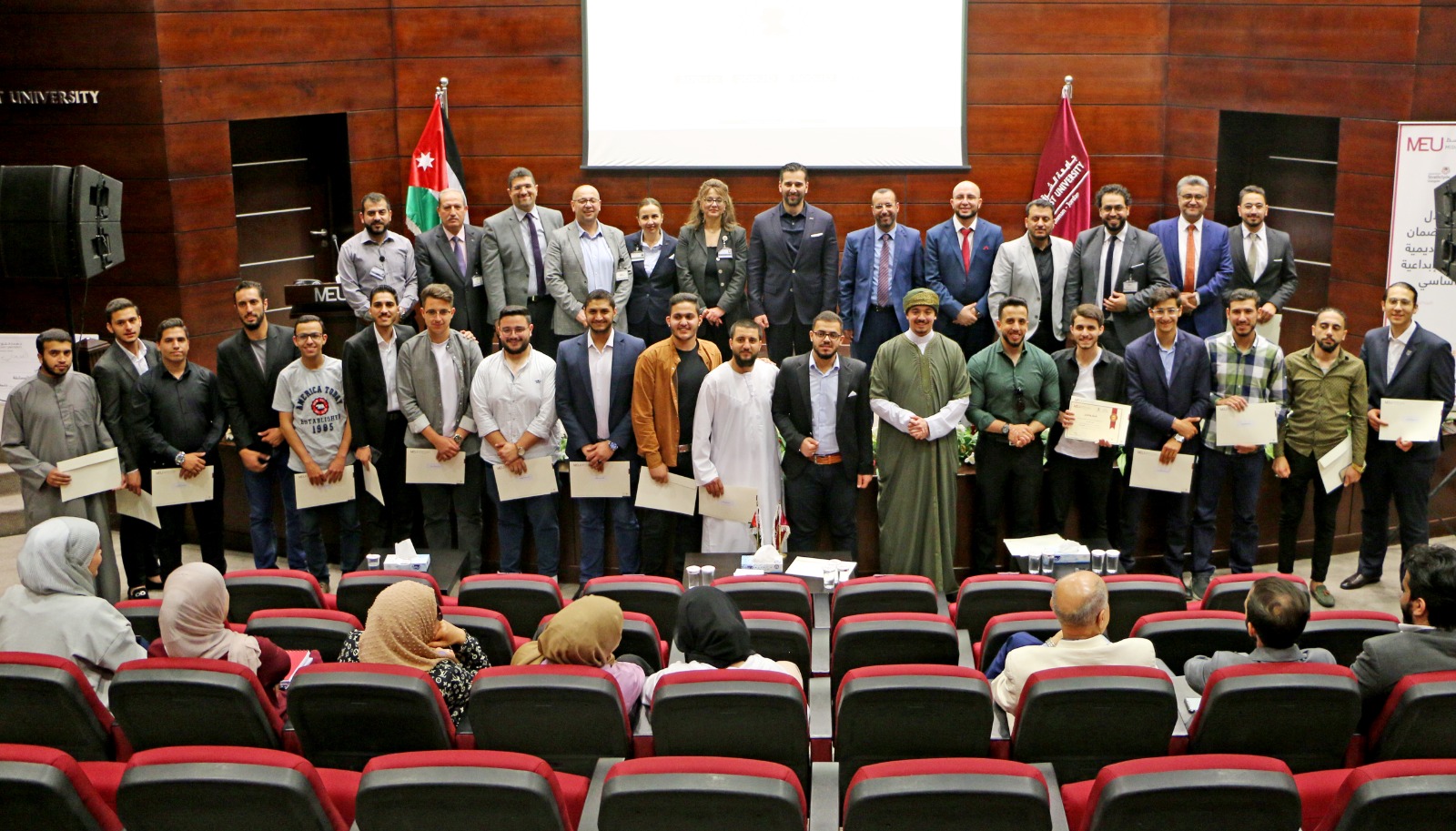 أجمل أصوات تصدح في مسابقة "منشد الجامعات" بجامعة الشرق الأوسط