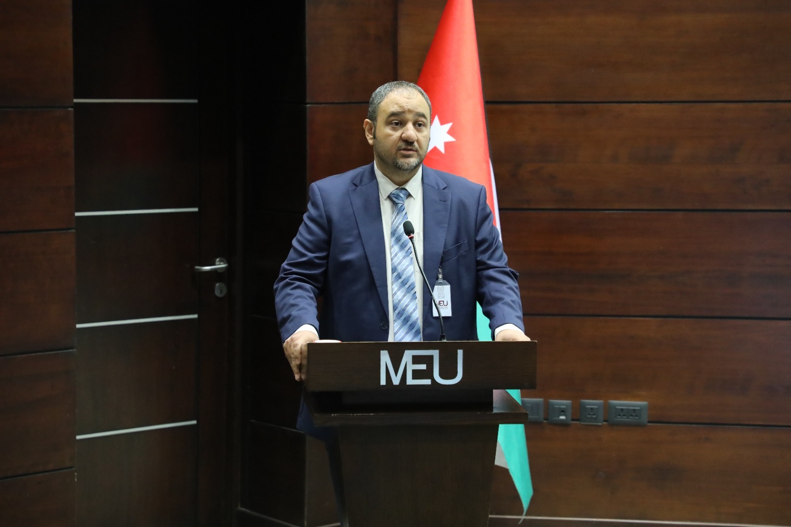 كفاءات رقمية قادرة على المنافسة ..  محور لقاء الطلبة الجدد في "تكنولوجيا المعلومات الشرق الأوسط"