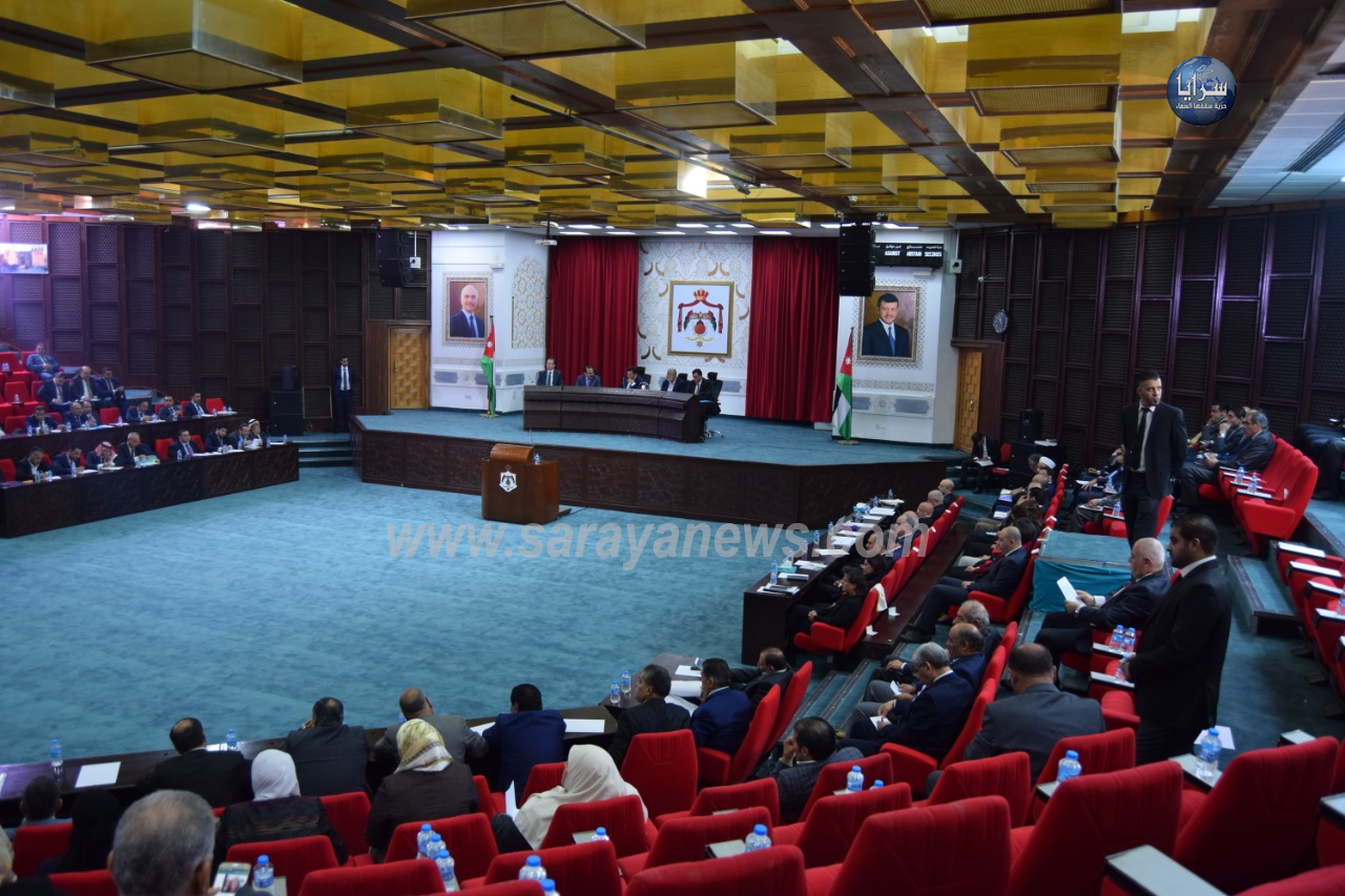 ابرز مداخلات النواب بجلسة مناقشة فاجعة البحر الميت و مطالبات باقالة محافظة وعناب 