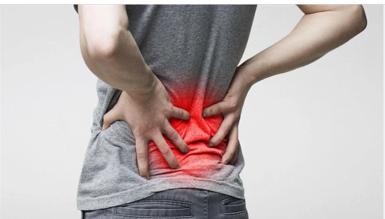 7 أفكار خاطئة عن آلام الظهر والتصويب الطبي لها