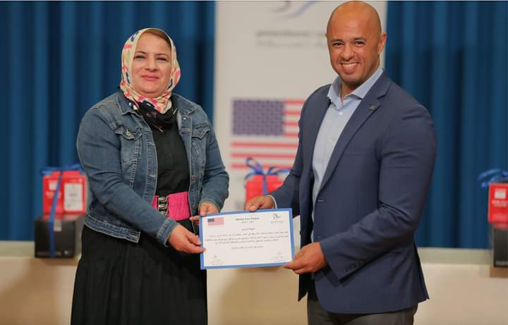 الزميلة عربيات تفوز بمسابقة اعلام السلام عن فئة التقرير المكتوب
