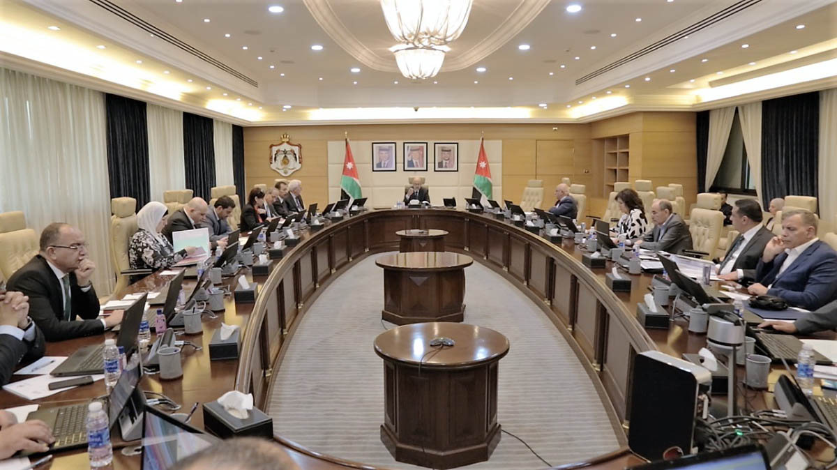 مجلس الوزراء يوافق على تسوية الأوضاع الضريبيّة ل 228 شركة ومكلّفاً