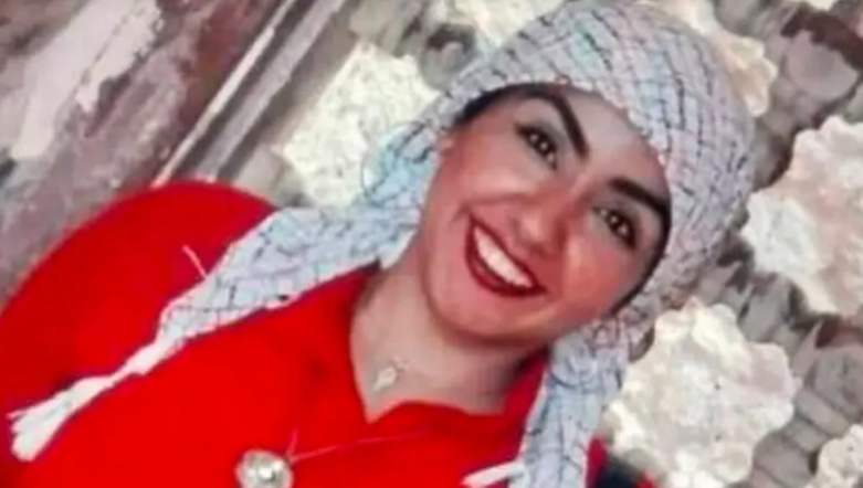 واقعة تبكي المصريين ..  وفاة فتاة دهساً ووالدتها تلحق بها