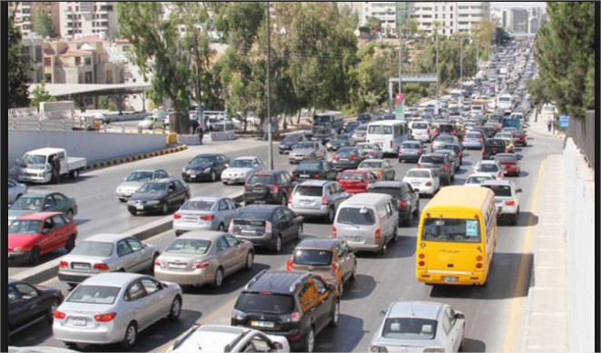 الطفيلة مدينة بلا إشارات ضوئية وتقاطعات خطرة تشهد فوضى مرورية