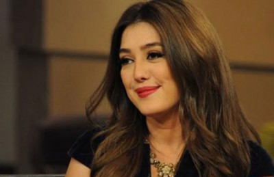 كندة علوش: محاولة قتلي في مصر شائعة