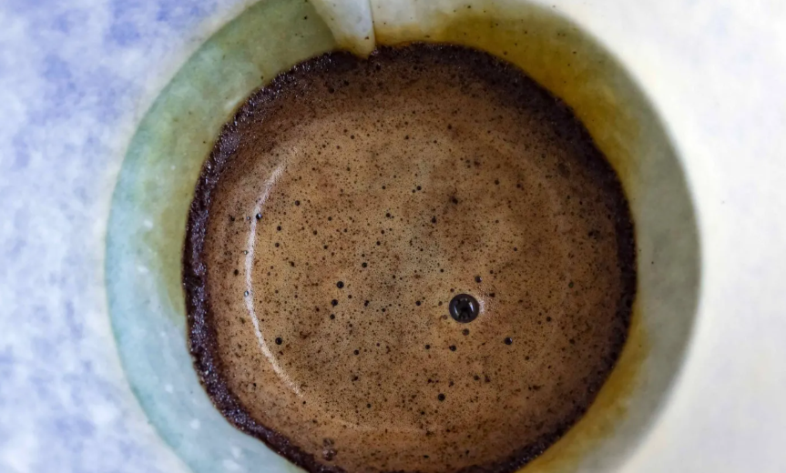 احذر فنجان القهوة الصباحي قد يسبب العمى